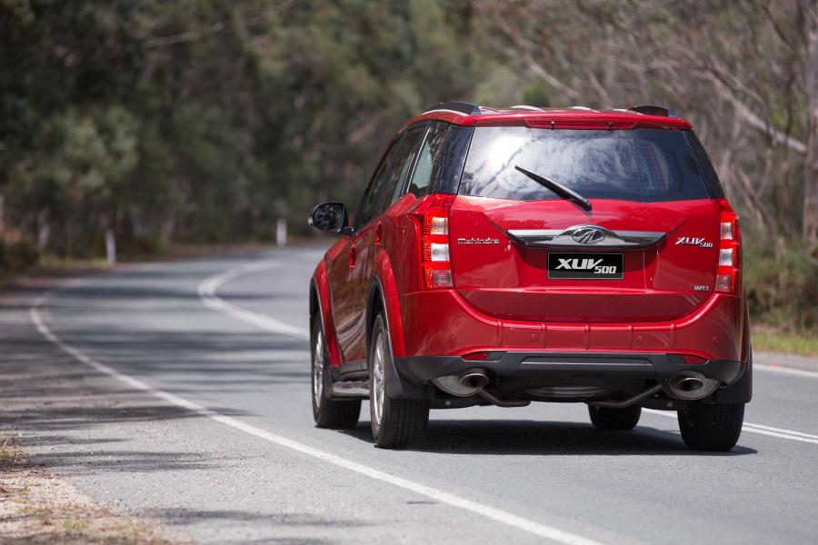  Mahindra XUV500 2015 года  (фото 22 из 30)